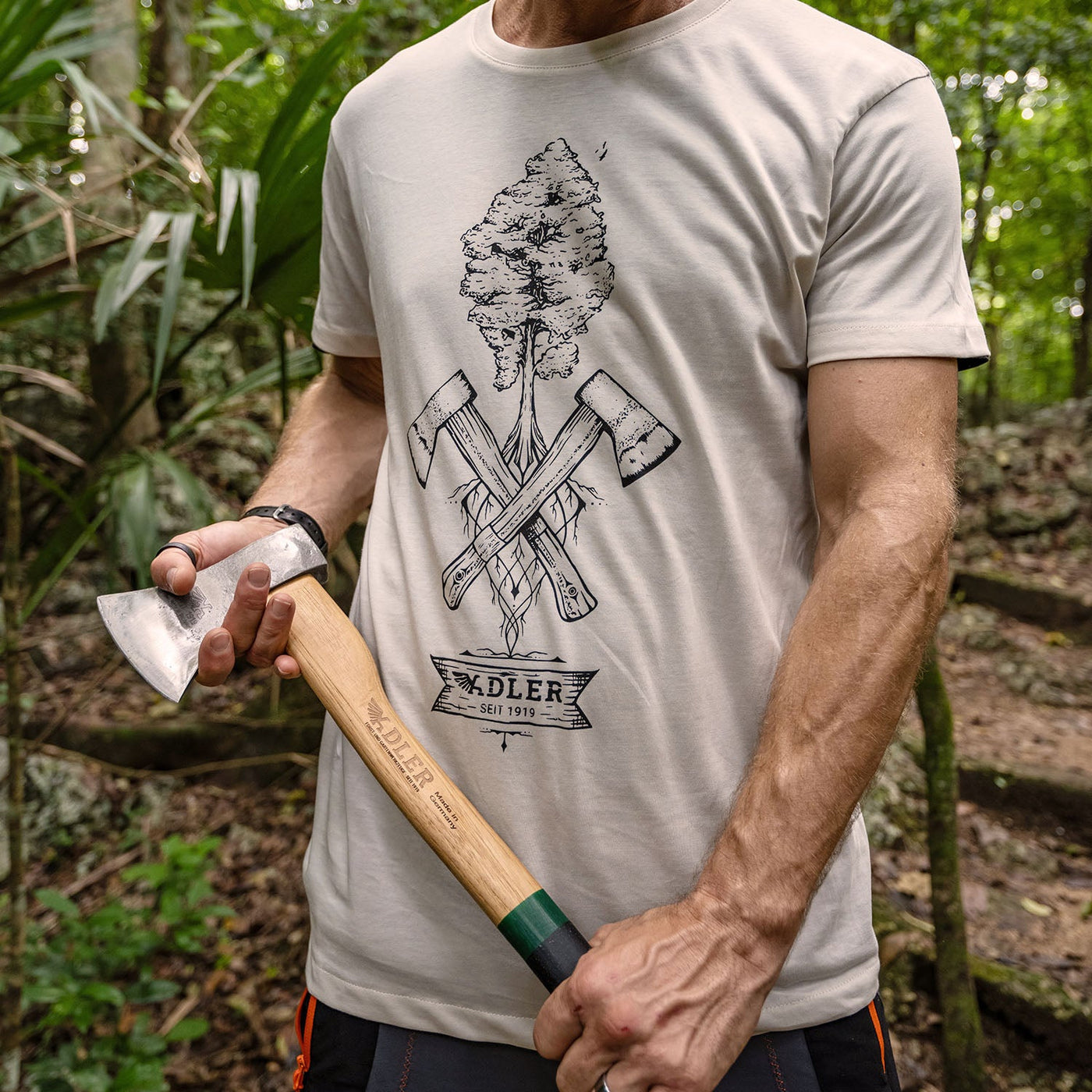 ADLER T-Shirt 'Hatchets'