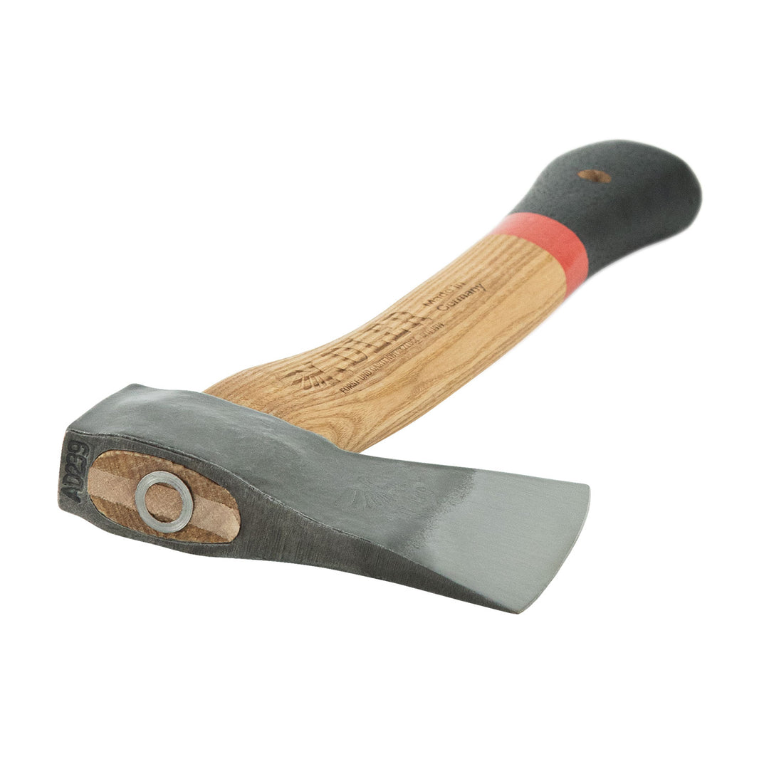 ADLER Campingbeil 450g – 30 cm Eschenstiel, C60 Stahl, Lederschutz – ADLER